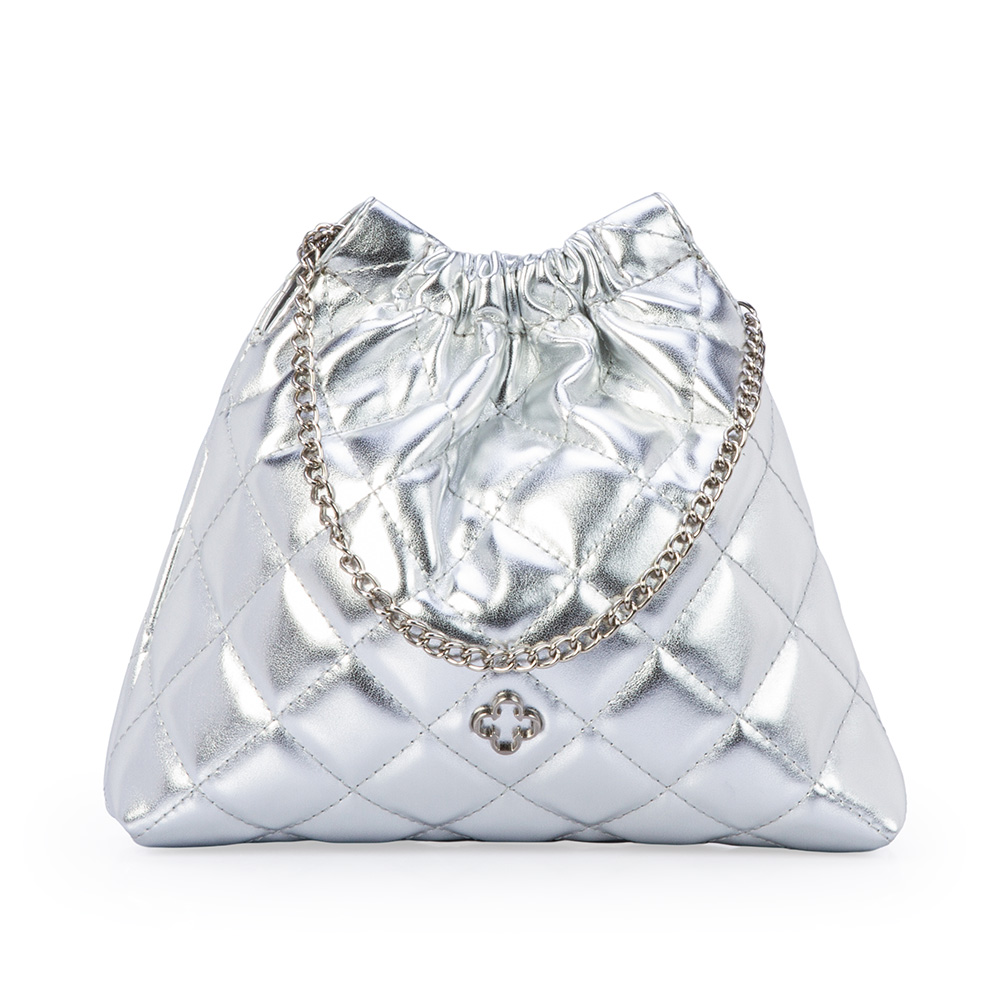BOLSA INFANTIL PRATEADA MATELASS&Ecirc; HOBO image number 1