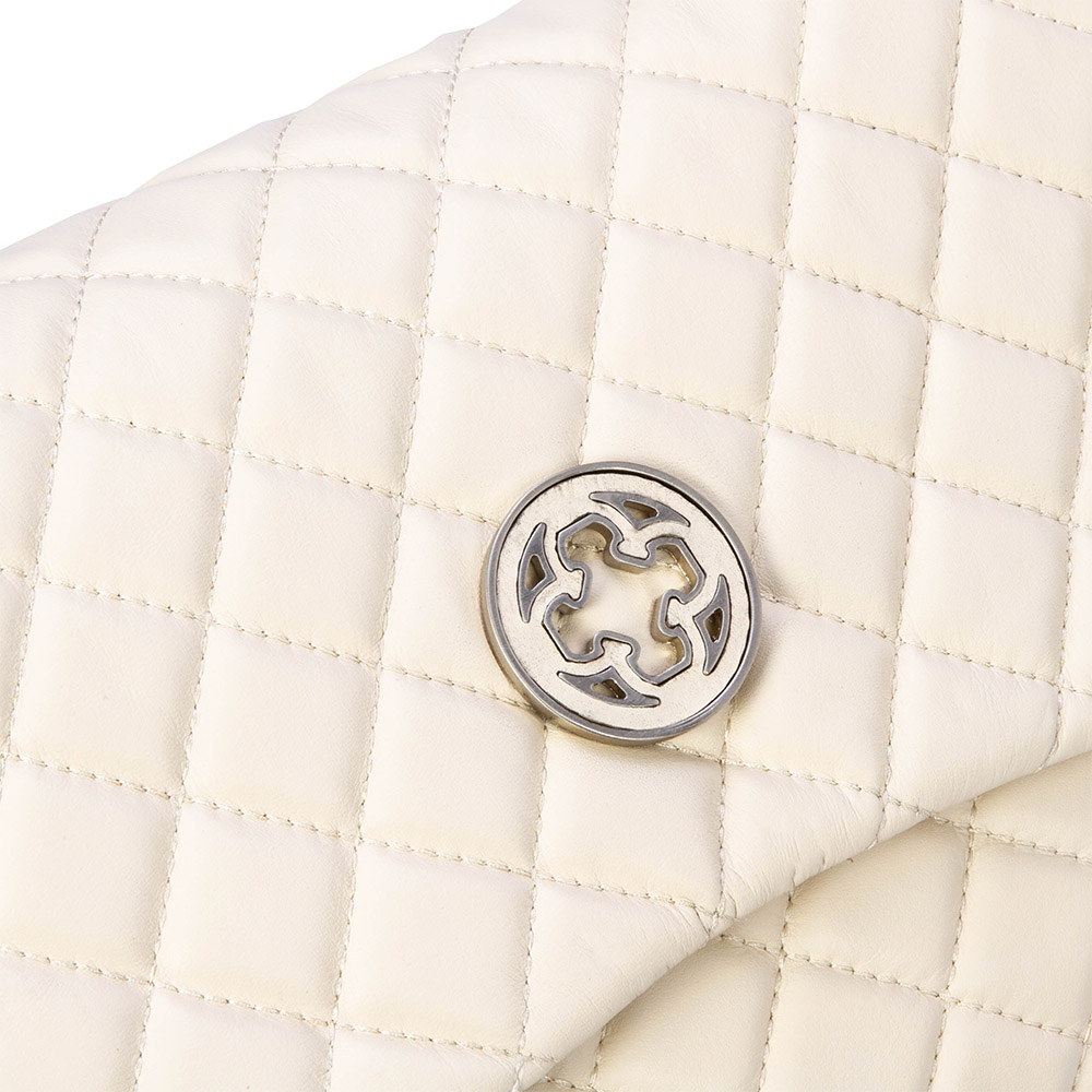 BOLSA BEGE VANILLA DE COURO MATELASS&Ecirc; SHOULDER BAG image number 3