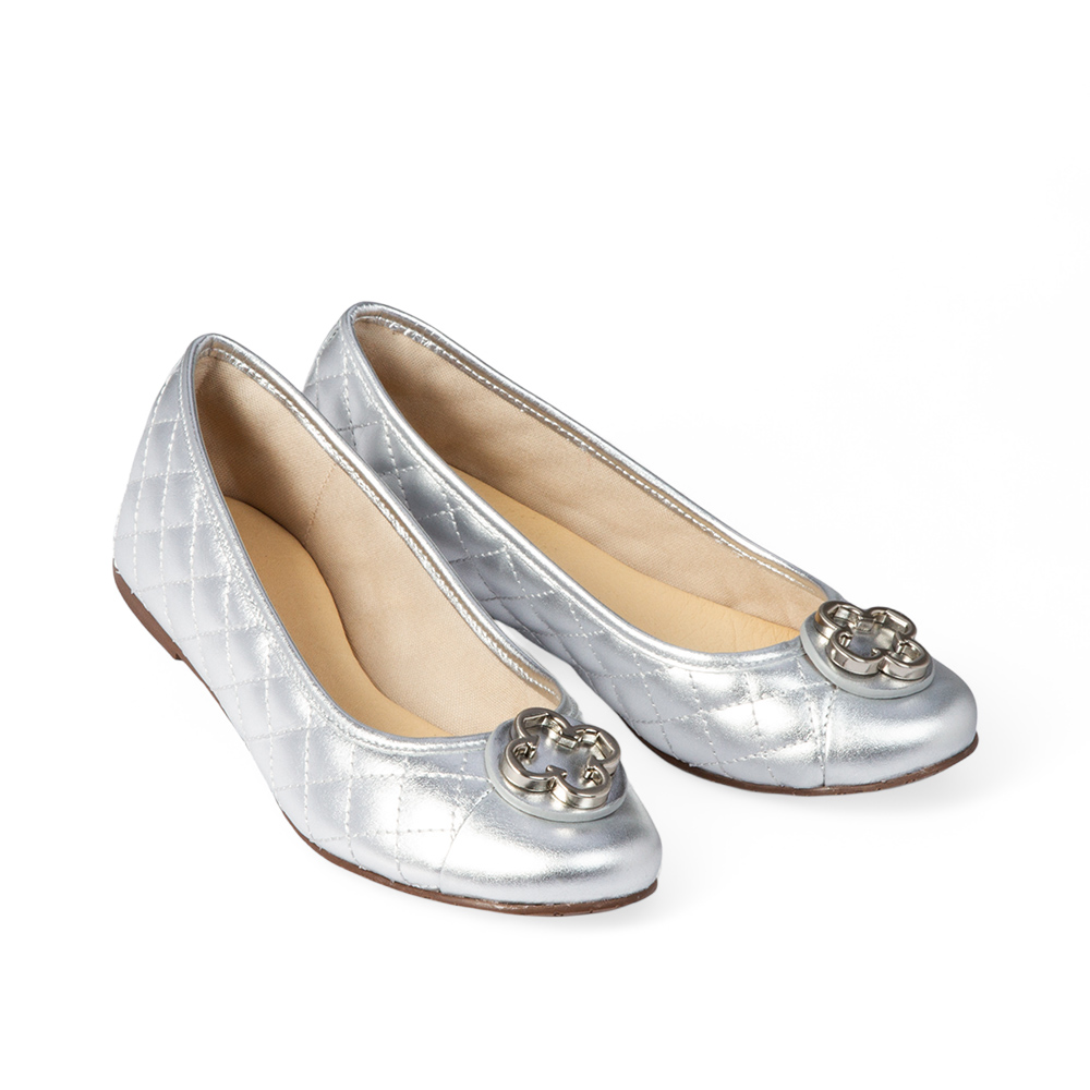 SAPATILHA INFANTIL PRATEADA DE COURO MATELASS&Ecirc; image number 1