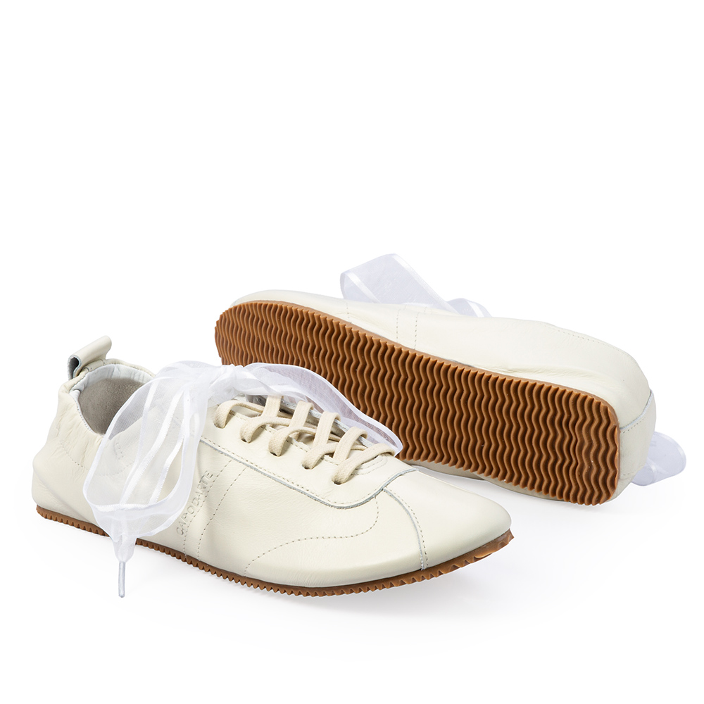 T&Ecirc;NIS FEMININO BRANCO DE COURO BALLERINA SNEAKERS image number 3