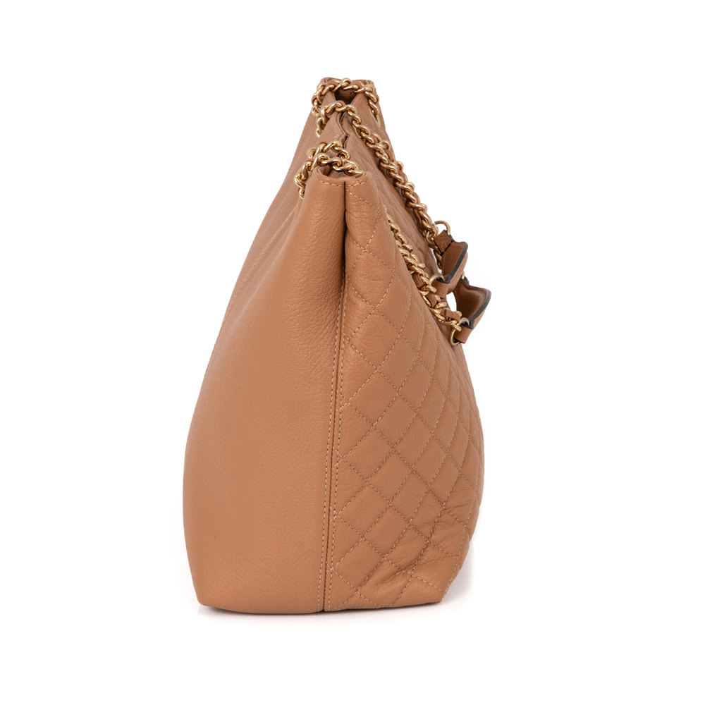 BOLSA GRANDE BEGE NATURALE DE COURO MATELASS&Ecirc; CARINA image number 1