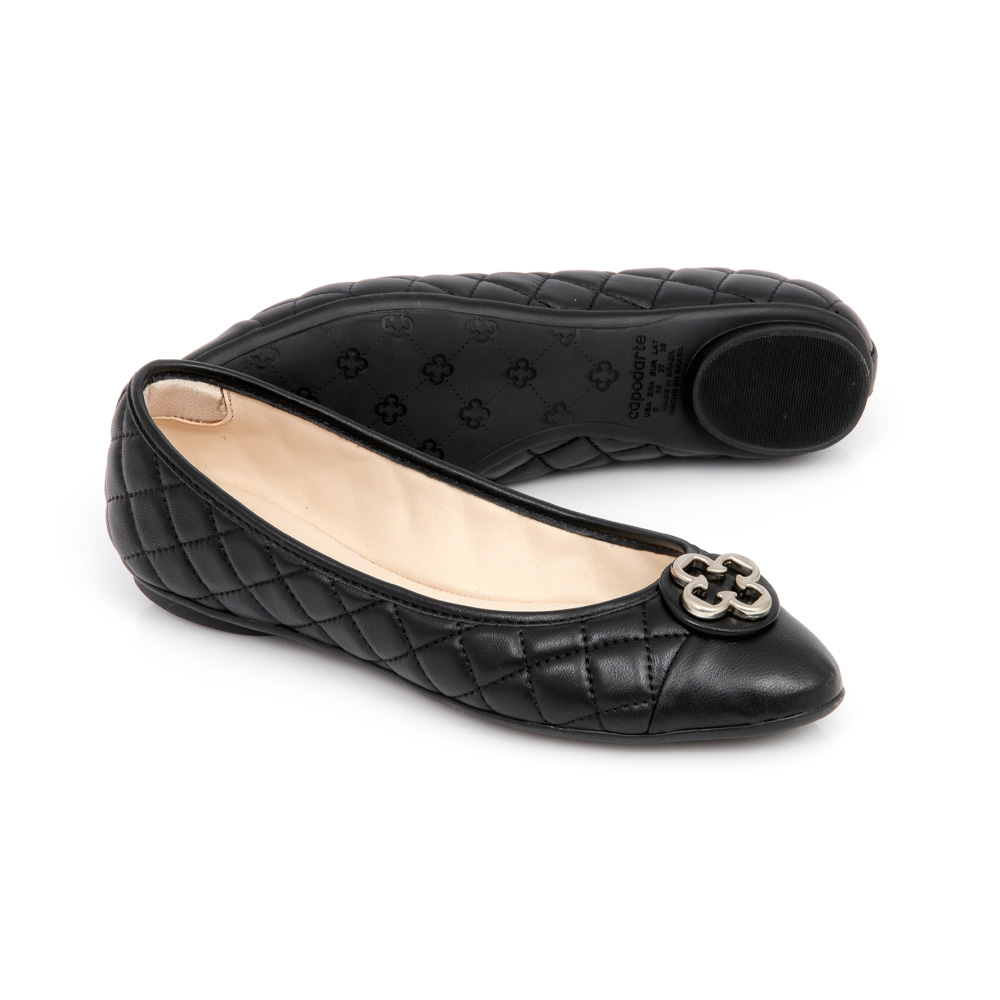 SAPATILHA CATHERINE MODERNITÁ PRETA DE COURO MATELASSÊ image number 3