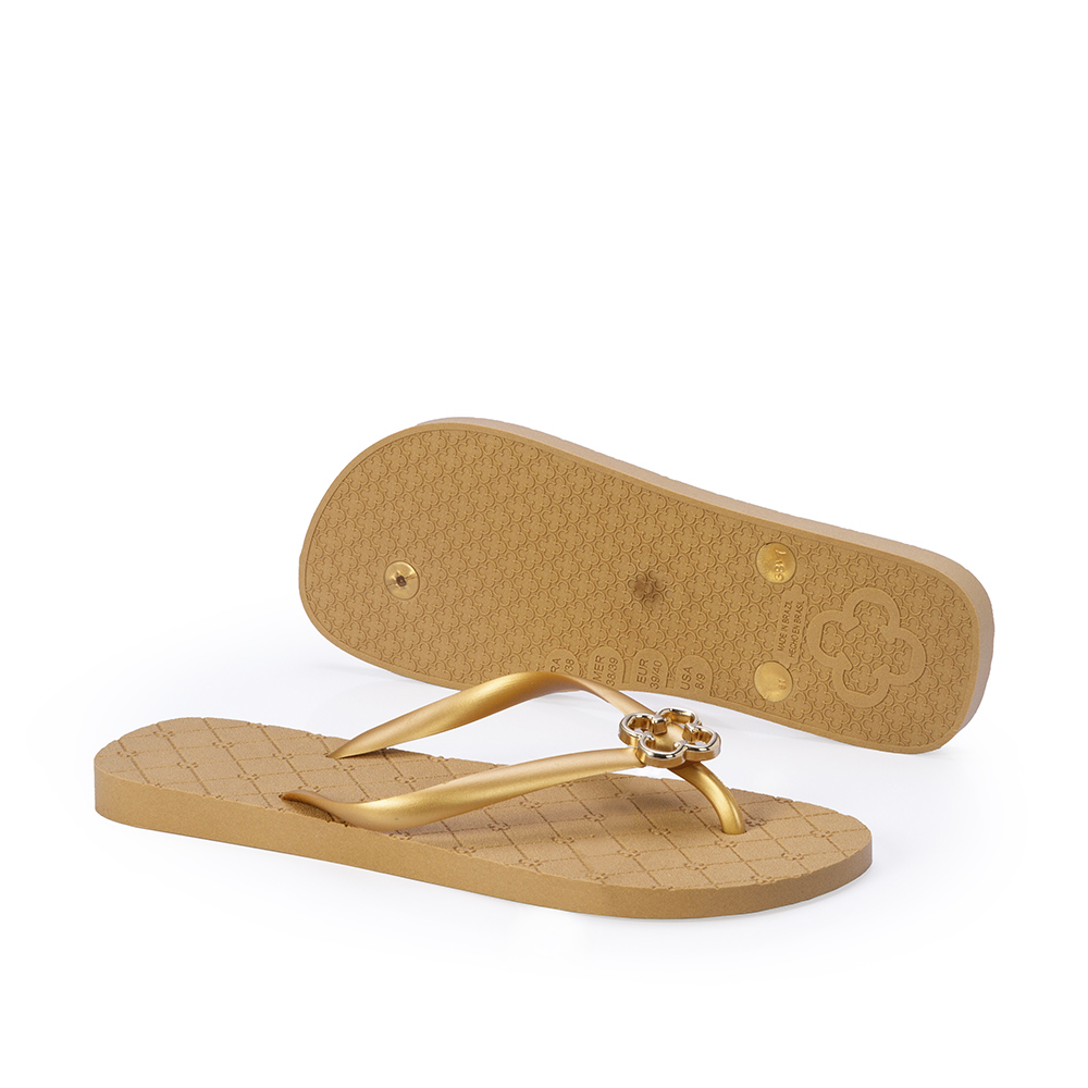 CHINELO DE DEDO DOURADO MONOGRAMA image number 3