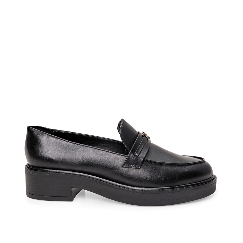 LOAFER MOCASSIM PRETO DE COURO image number 0