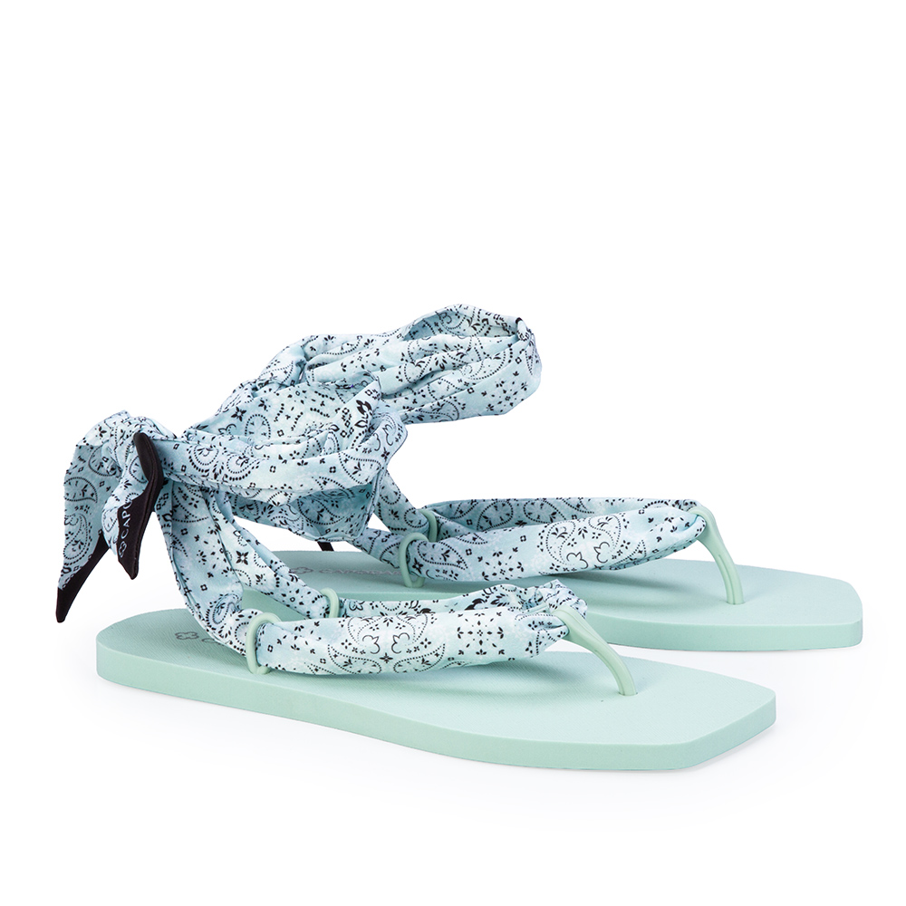 CHINELO DE DEDO LEN&Ccedil;O ESTAMPA PAISLEY VERDE image number 1