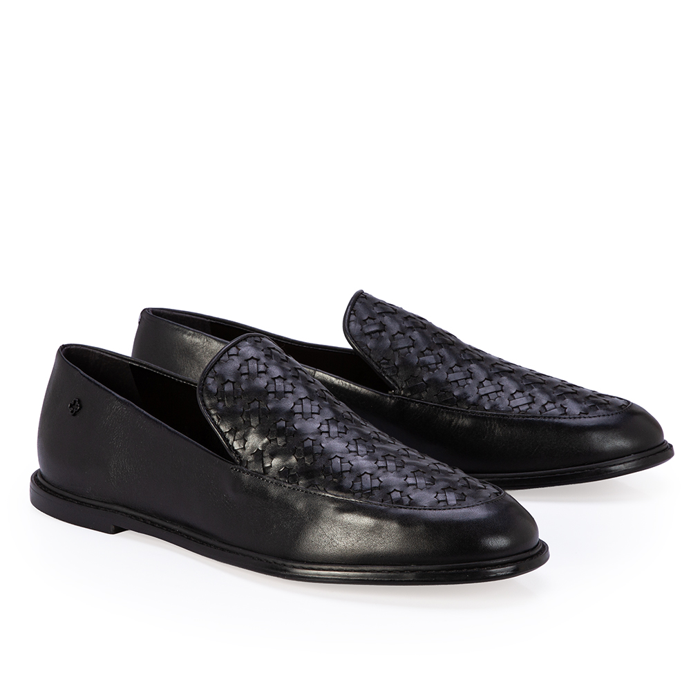 LOAFER MOCASSIM PRETO DE COURO TRESS&Ecirc; image number 2