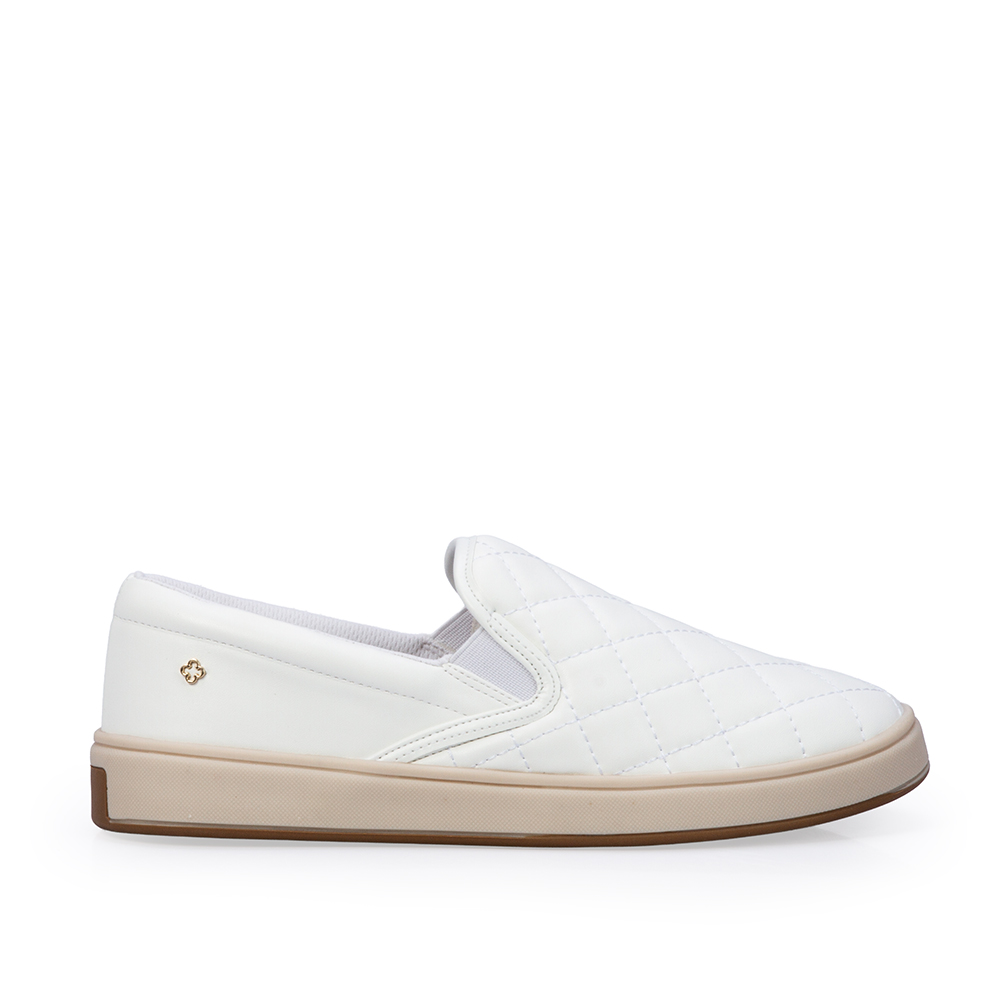 T&Ecirc;NIS SLIP ON BRANCO MATELASS&Ecirc; FEMININO image number 0