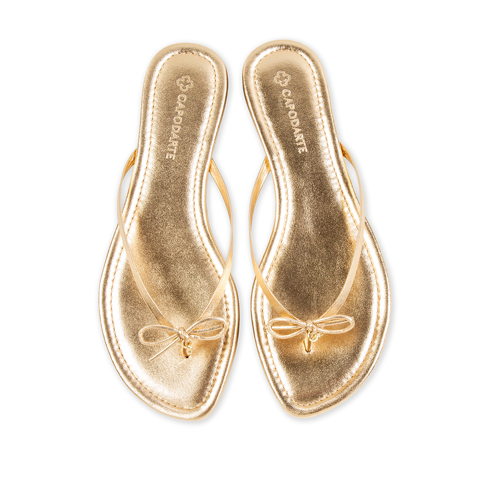 CHINELO DE DEDO COURO DOURADO COM PINGENTE image number 4