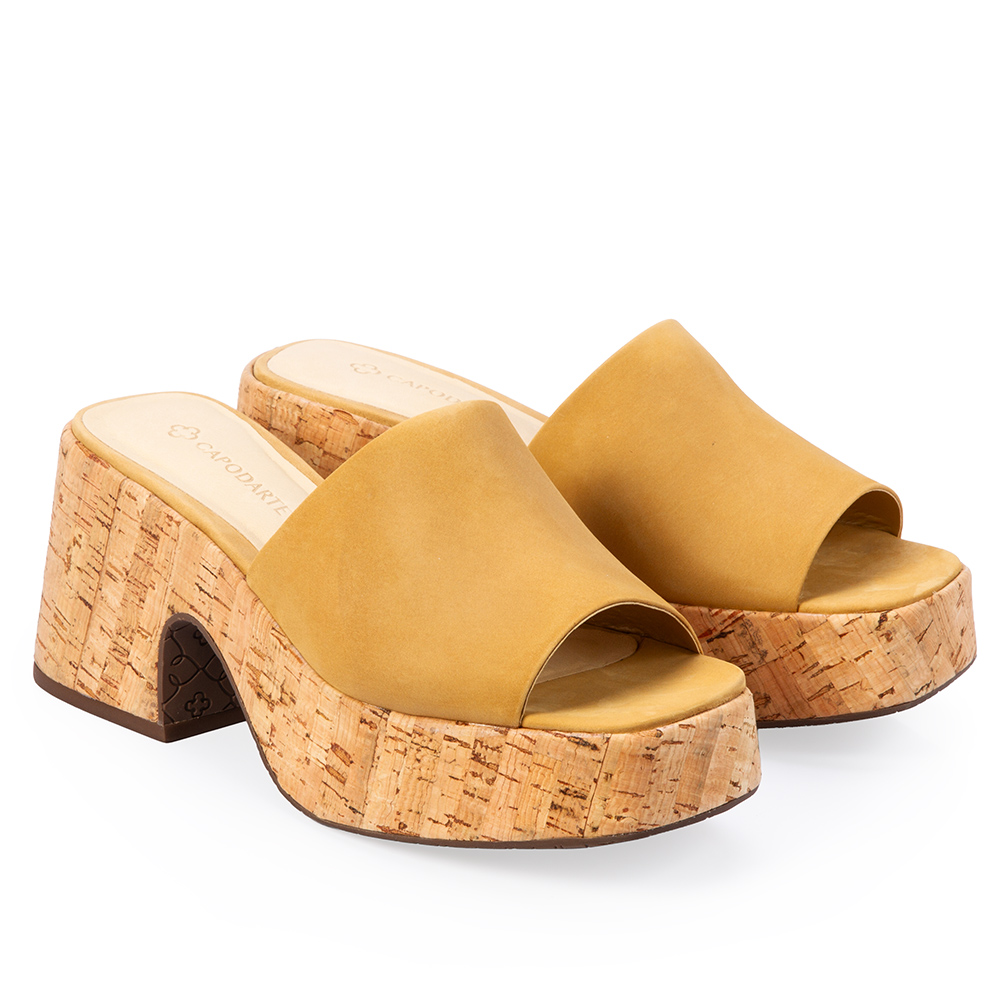 MULE MEIA PATA COURO NOBUCK BEGE SAVANA CORTI&Ccedil;A image number 2