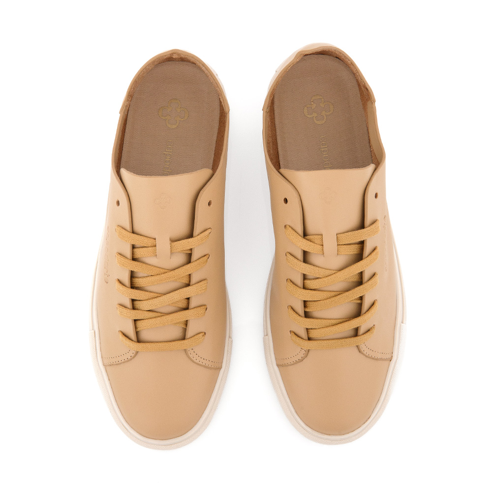 TÊNIS FEMININO DE COURO BEGE AMARRAÇÃO image number 4