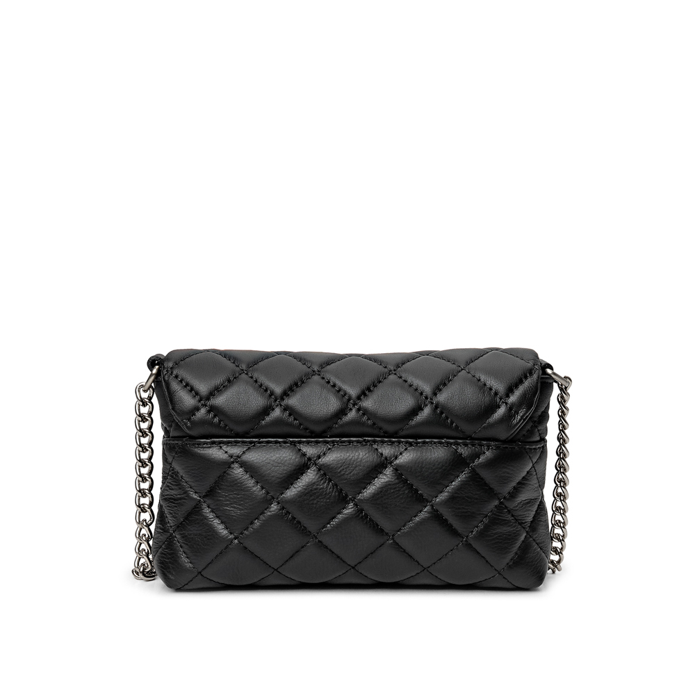 BOLSA PEQUENA PRETA DE COURO MATELASSÊ ALÇA CORRENTE PRATA image number 2