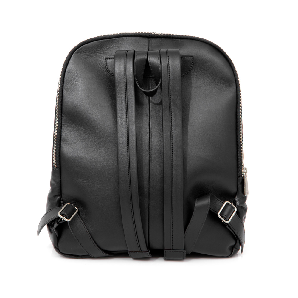 MOCHILA FEMININA PRETA DE COURO BOLSOS ZÍPER image number 2