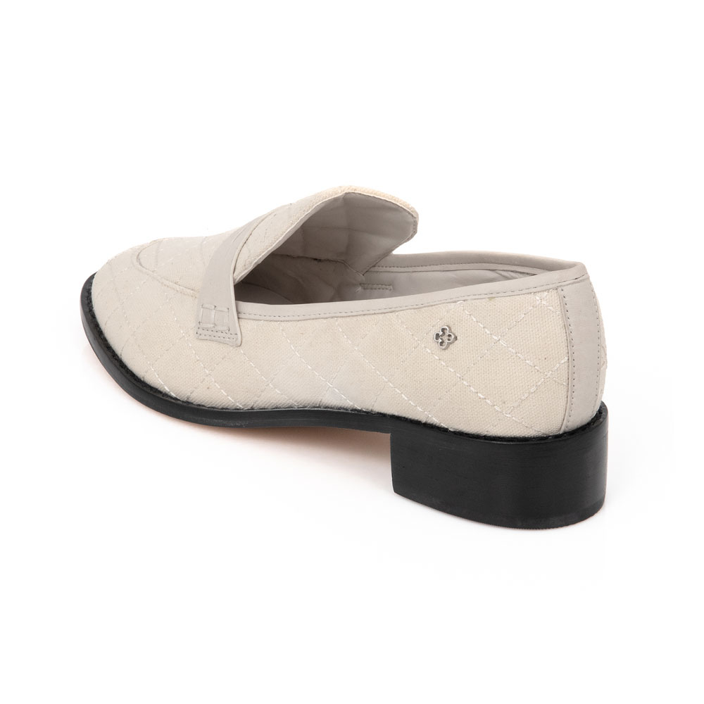 LOAFER MOCASSIM BEGE RÁFIA MATELASSÊ image number 2