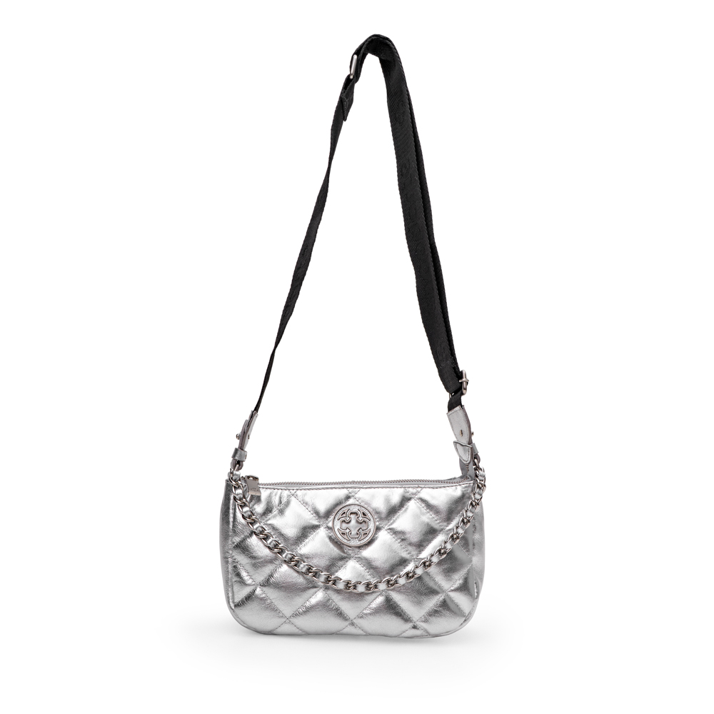 Wallet shoulder bag／silver BOLSA PRATEADA SHOULDER BAG DE COURO MATELASSÊ ALÇA GORGURÃO