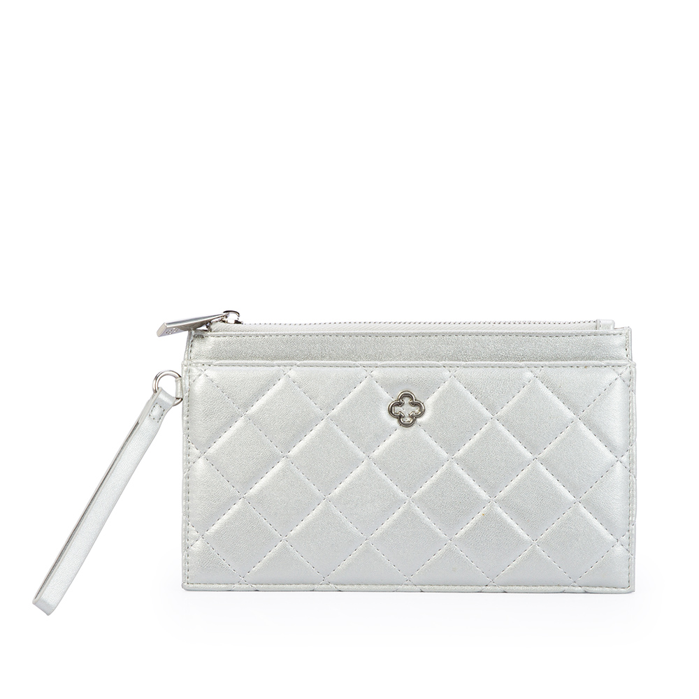 CARTEIRA FEMININA PRATEADA METALIZADA MATELASS&Ecirc; image number 0