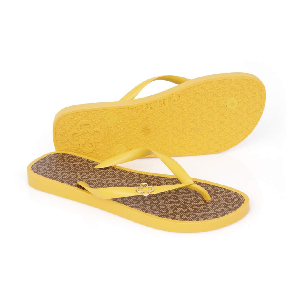 CHINELO DE DEDO INJETADO MONOGRAMA AMARELO DAMASCO image number 3