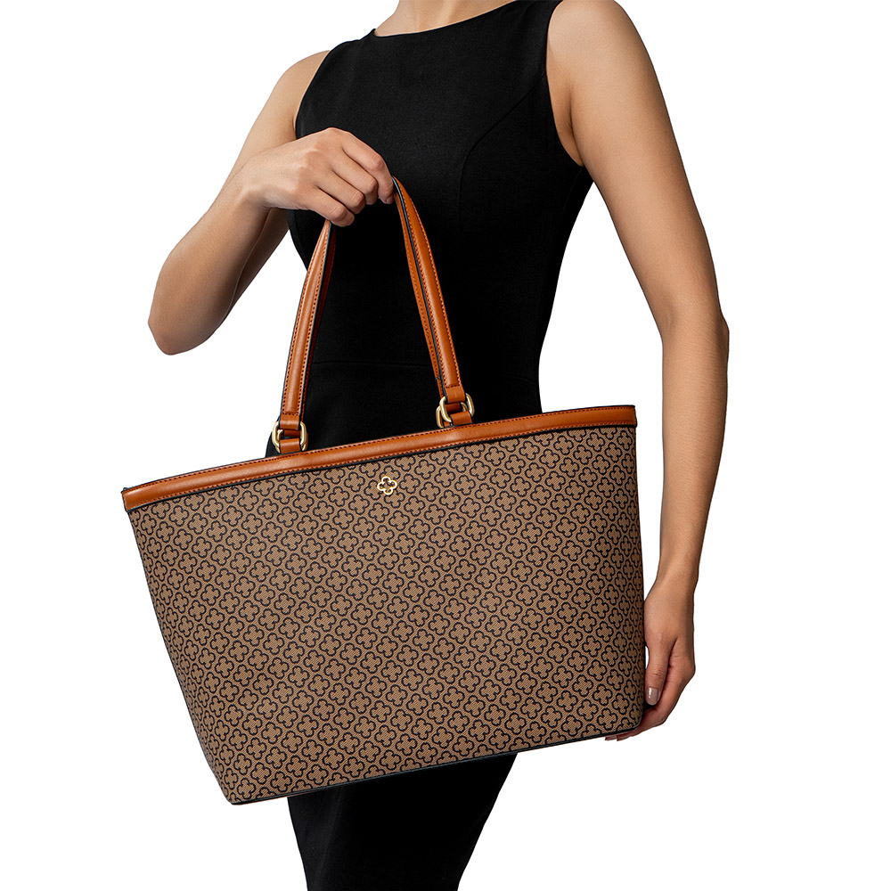 BOLSA GRANDE SHOPPER BEGE MONOGRAMA image number 1