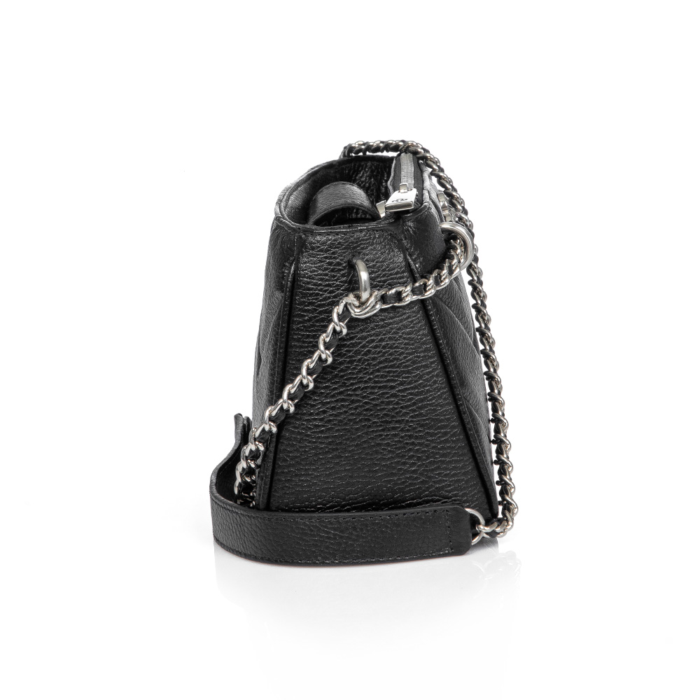 BOLSA PRETA DE COURO TRANSVERSAL AL&Ccedil;A CORRENTE image number 2