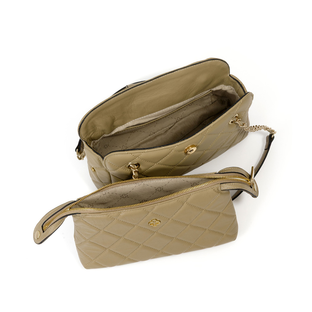 BOLSA M&Eacute;DIA VERDE ALBERO DE COURO MATELASS&Ecirc; SHOULDER BAG image number 4