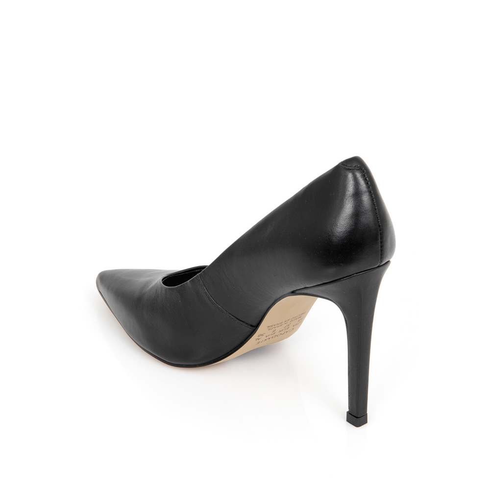 SCARPIN SALTO ALTO PRETO DE COURO image number 2