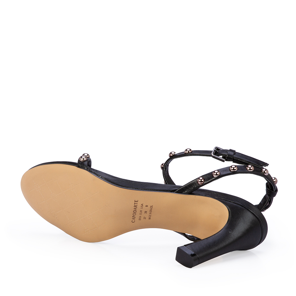 SAND&Aacute;LIA PRETA SALTO M&Eacute;DIO DE COURO REBITES image number 3