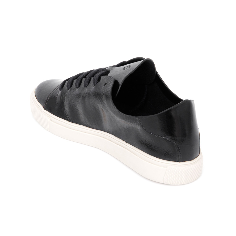 TÊNIS FEMININO DE COURO PRETO VERNIZ AMARRAÇÃO image number 2