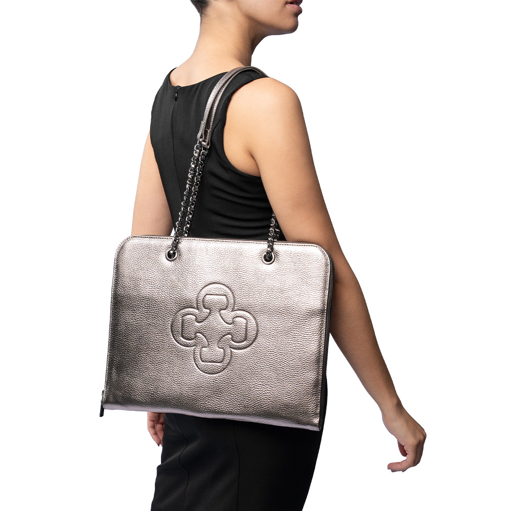 PASTA NOTEBOOK CINZA DE COURO METALIZADA image number 1