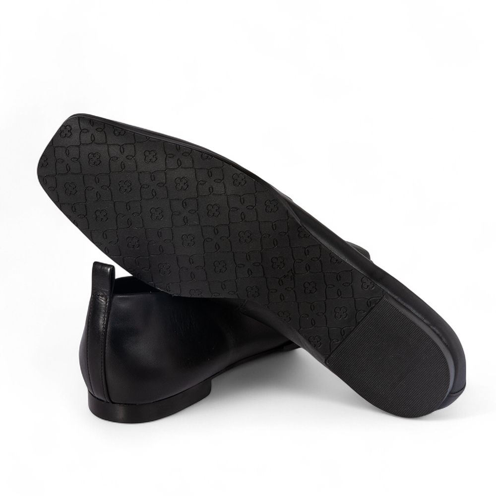 LOAFER MOCASSIM PRETO DE COURO BICO QUADRADO image number 3