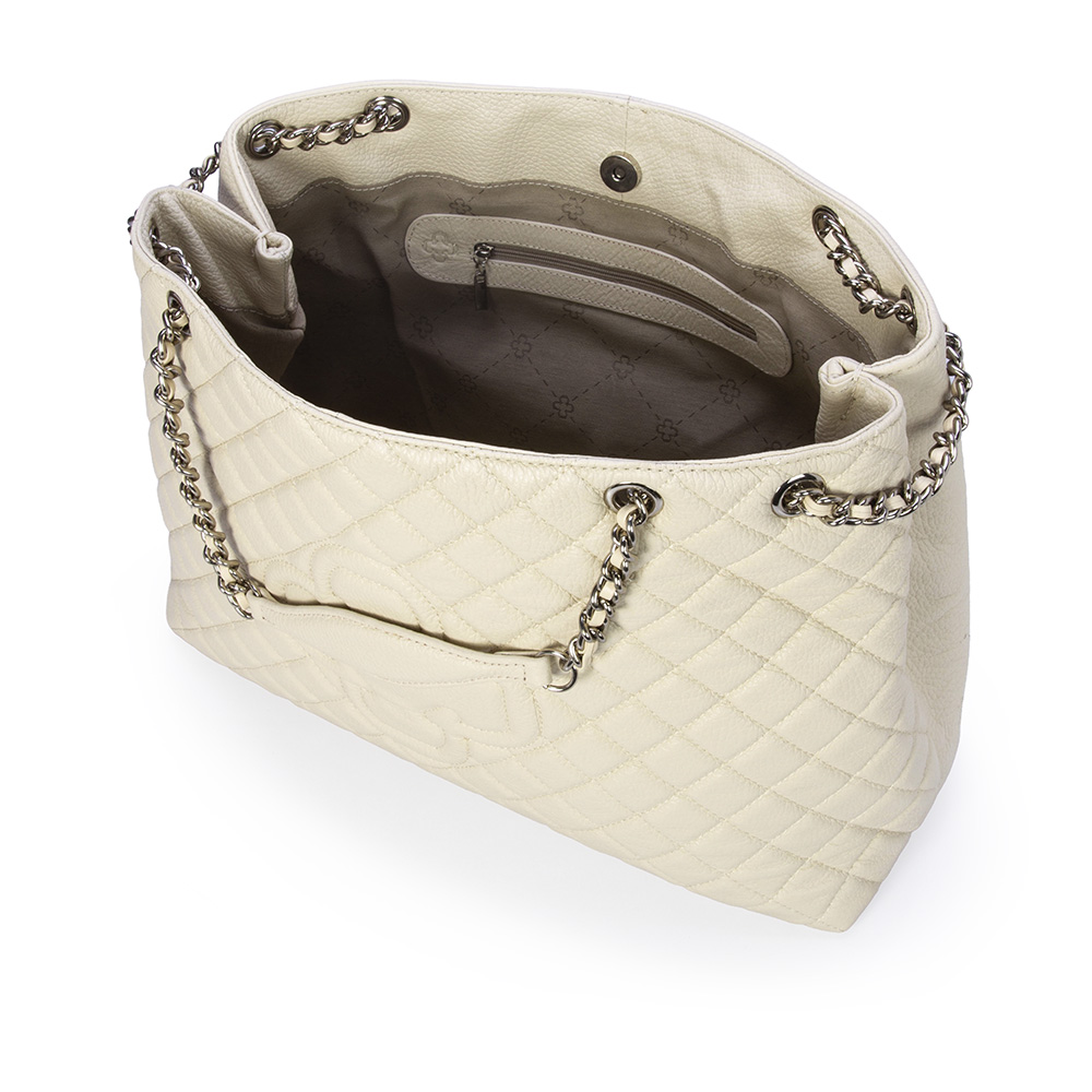 BOLSA BEGE VANILLA DE COURO MATELASSÊ HOBO image number 4