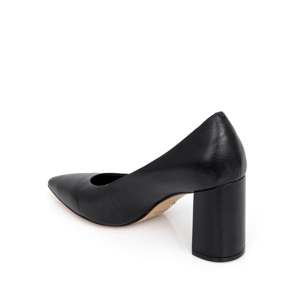 SCARPIN SALTO BLOCO PRETO DE COURO image number 2