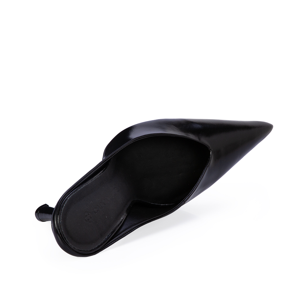 MULE PRETA SALTO ALTO DE COURO image number 4