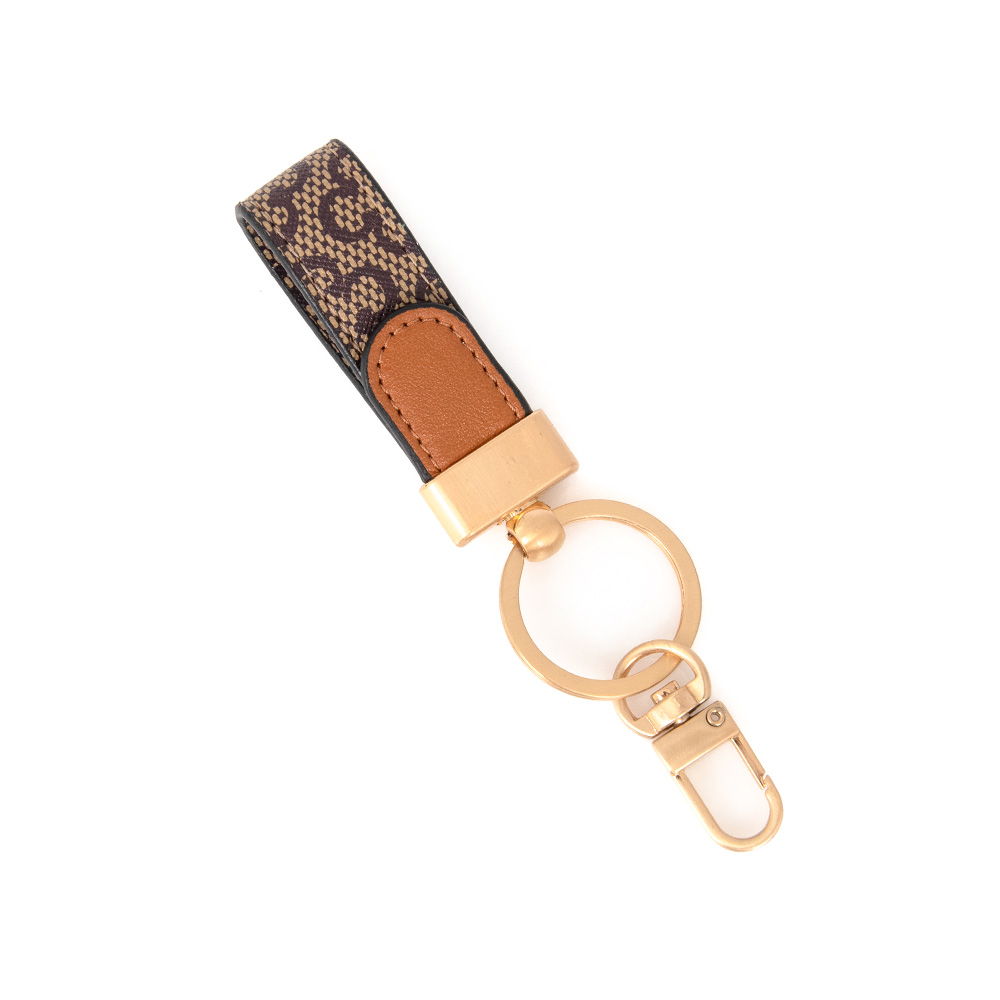 KIT PORTA PASSAPORTE + CHAVEIRO MONOGRAMA image number 4