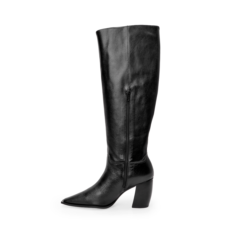BOTA CANO LONGO PRETA DE COURO image number 2
