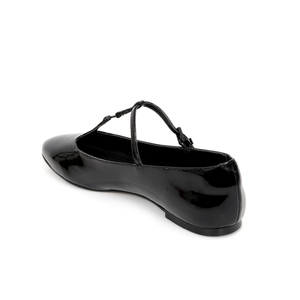 SAPATILHA COURO PRETA image number 2