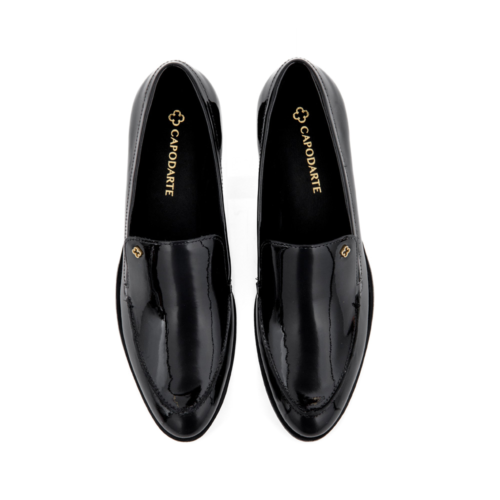 LOAFER MOCASSIM PRETO DE COURO VERNIZ image number 4