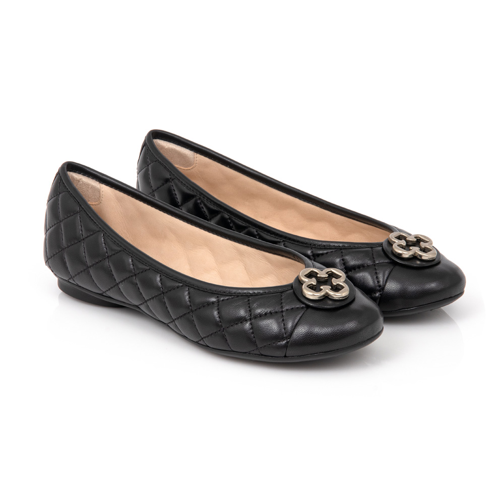 SAPATILHA CATHERINE VINTAGE DE COURO PRETA MATELASSÊ image number 1