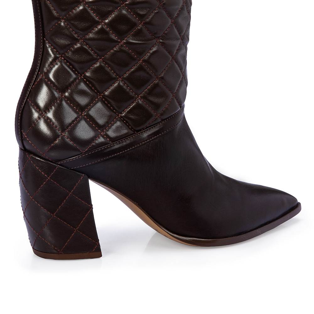 BOTA MARROM CANO LONGO DE COURO MATELASS&Ecirc; image number 4