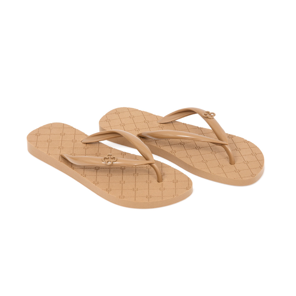 KIT BOLSA BEGE LONA E CHINELO MONOGRAMA image number 4