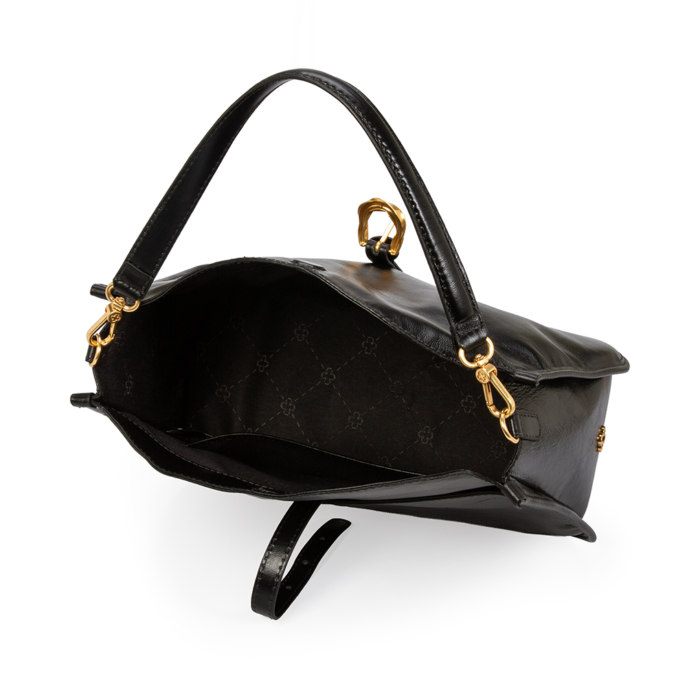 BOLSA COURO HOBO PRETA image number 4