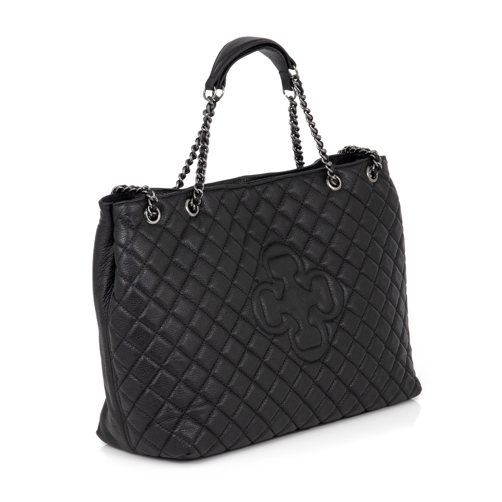 BOLSA GRANDE PRETA DE COURO MATELASSÊ CARINA image number 4