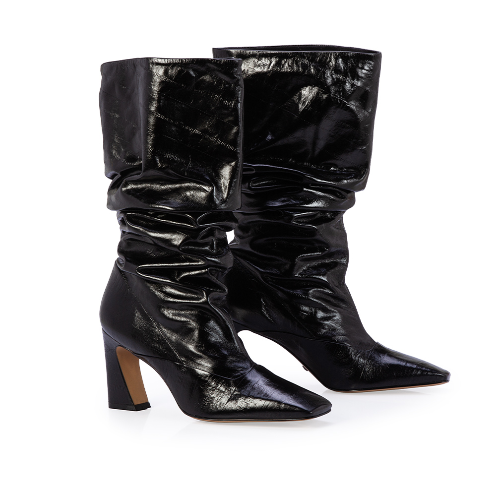 BOTA CANO LONGO PRETA DE COURO SLOUCH image number 1