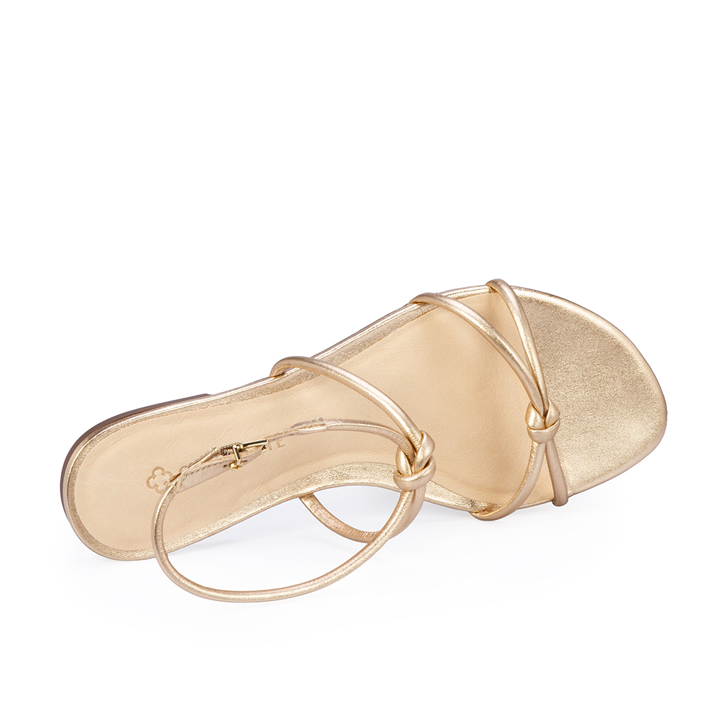 SAND&Aacute;LIA RASTEIRA DOURADA DE COURO image number 4
