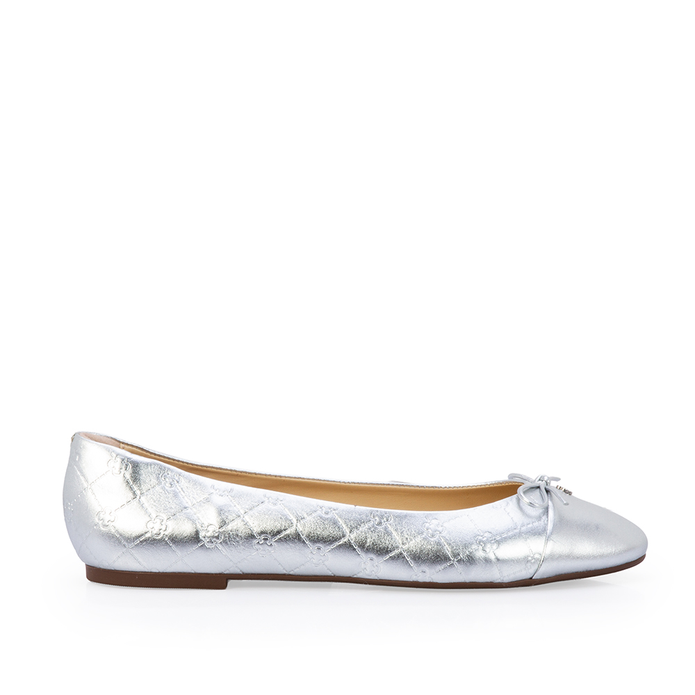 SAPATILHA MONOGRAMA DE COURO PRATEADA image number 0