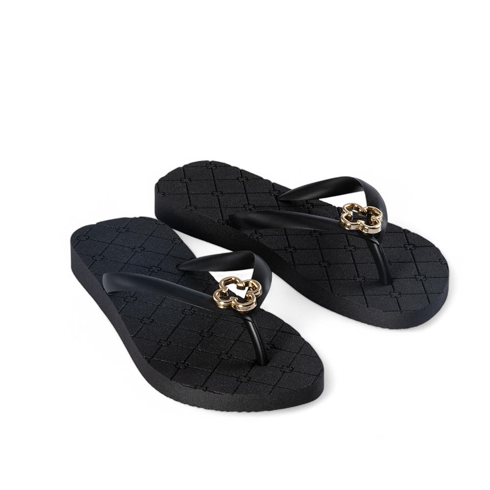 CHINELO DE DEDO INFANTIL PRETO MONOGRAMA image number 1