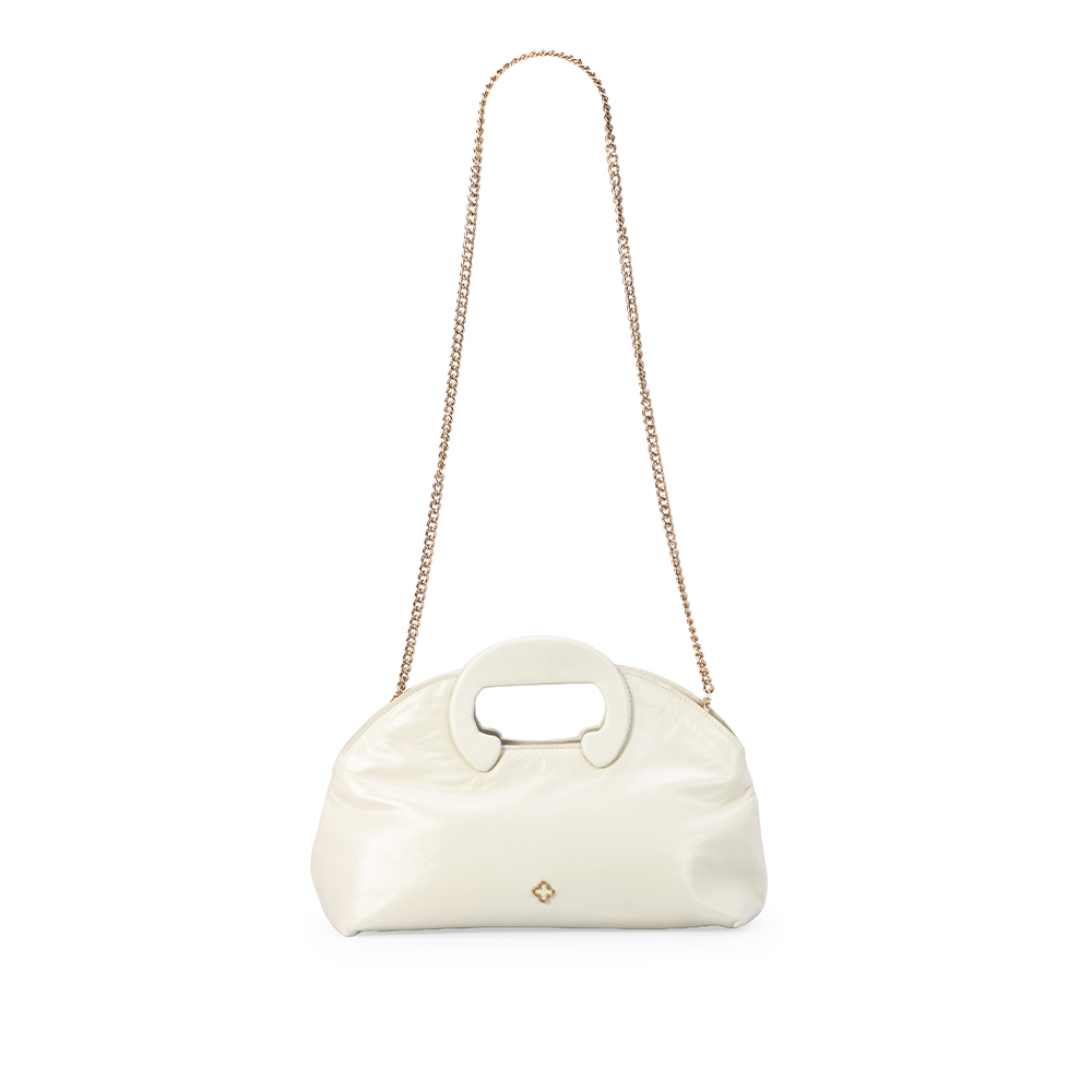 BOLSA CLUTCH BRANCA DUNA DE COURO COM AL&Ccedil;A CORRENTE image number 1