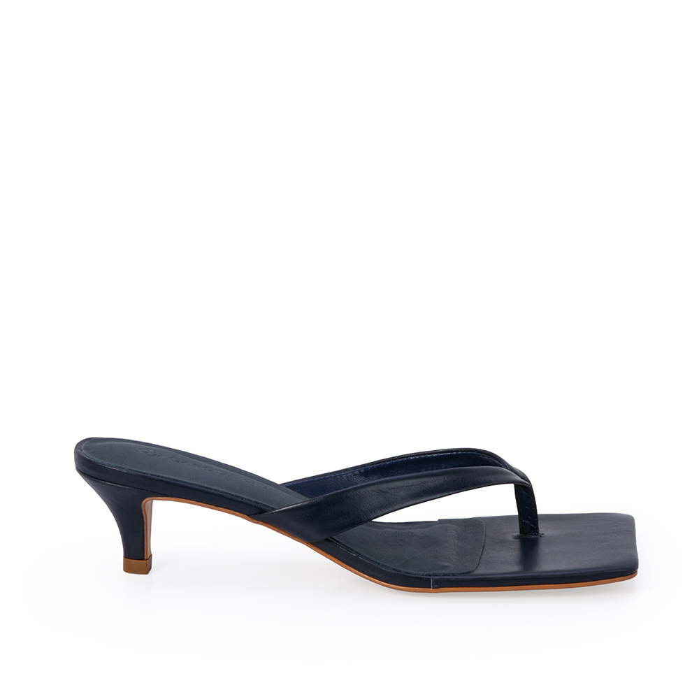 MULE BICO QUADRADO MARINHO AZZURRO DE COURO image number 0