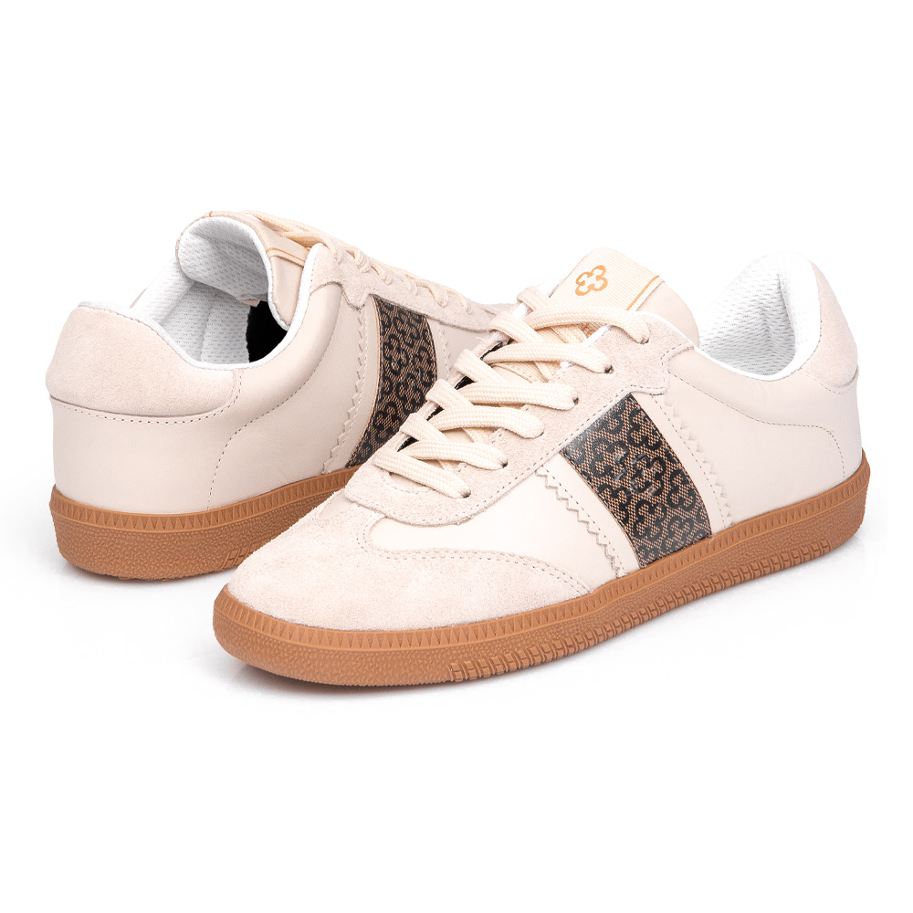 T&Ecirc;NIS FEMININO DE COURO MARFIM MONOGRAMA AMARRA&Ccedil;&Atilde;O image number 4