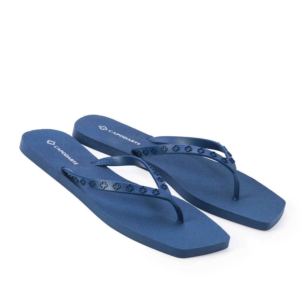 CHINELO DE DEDO BICO QUADRADO AZUL TIRAS MONOGRAMA image number 1