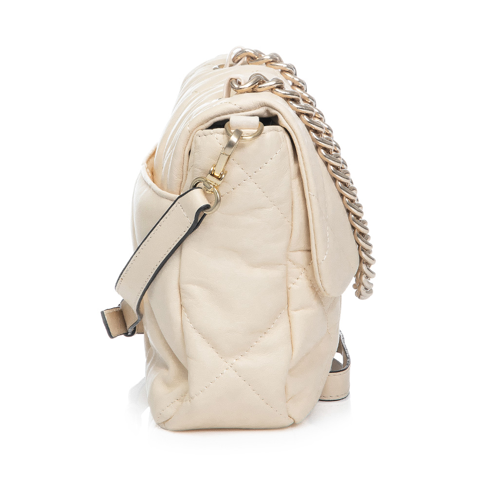 BOLSA BEGE COURO MATELASS&Ecirc; AL&Ccedil;A CORRENTE E TIRACOLO image number 1