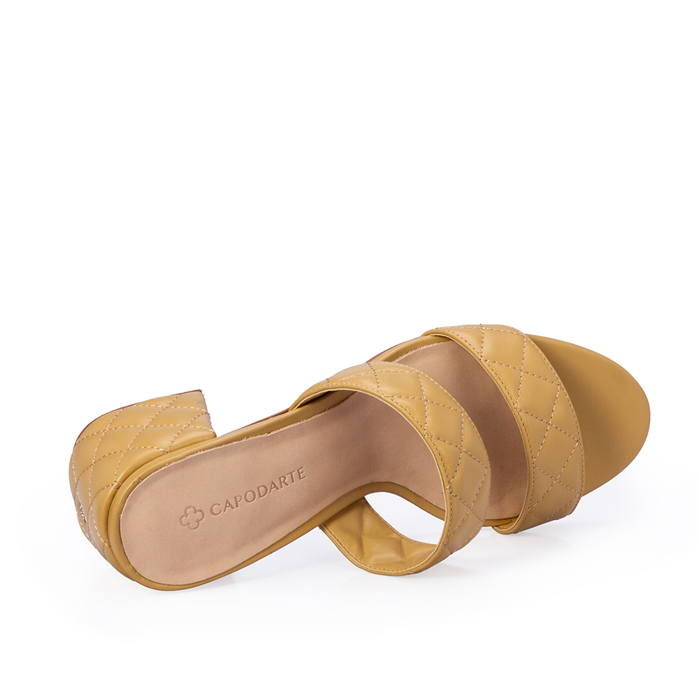 MULE BEGE SAVANA DE COURO MATELASS&Ecirc; image number 4